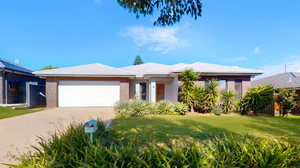 Gunnedah 4房  Quality Family Home with Rental Return