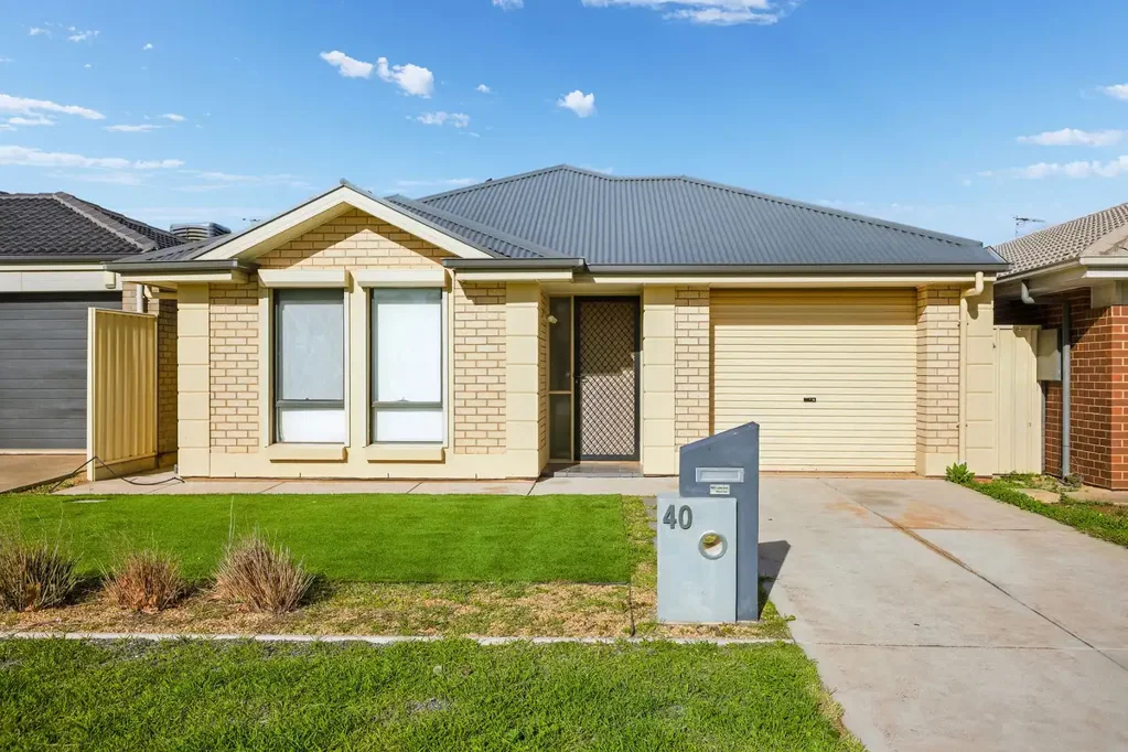 40 Valiant Road, Munno Para West, SA 5115