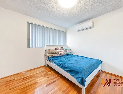 9/10 Atchison Road, Macquarie Fields, NSW 2564, 3房, 1浴, 独立屋