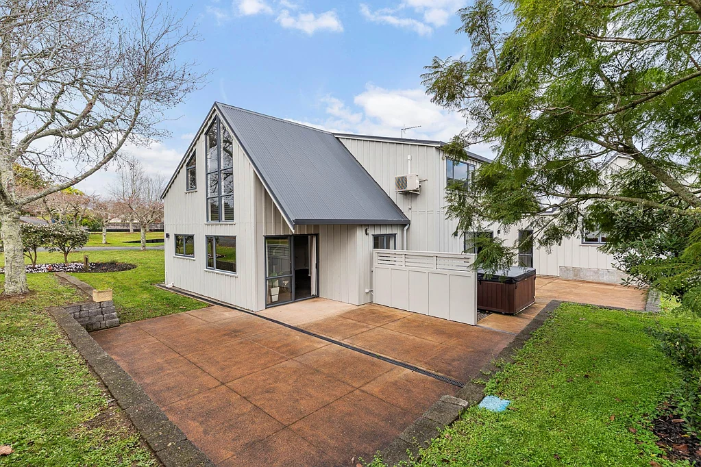 Karaka 4Phòng ngủ BUYERS PRICE GUIDE – high $1m plus range
