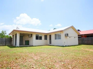 12 Noscov Crescent, Kelso, QLD 4815, 4 Bedrooms, 1 Bathrooms, House
