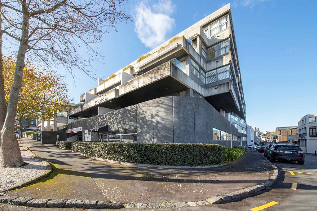 Parnell Corner office with modern fit-out