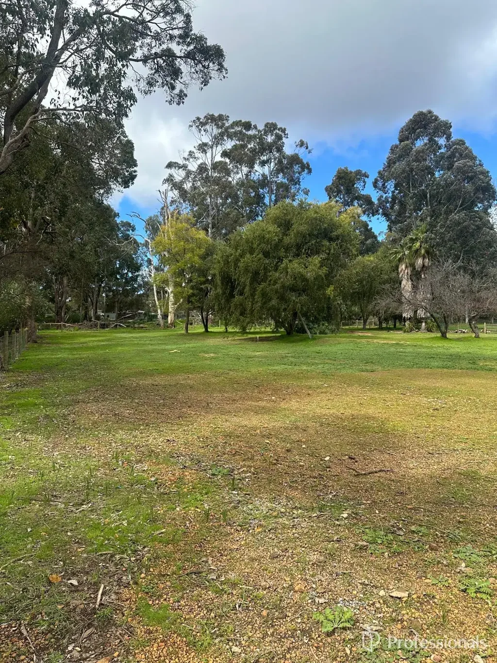 Jarrahdale Last one hurry be quick!