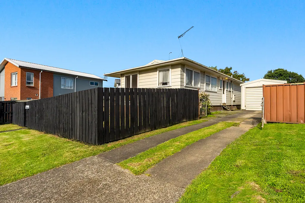 144 Mahia Road, Wattle Downs, Manukau City, Auckland