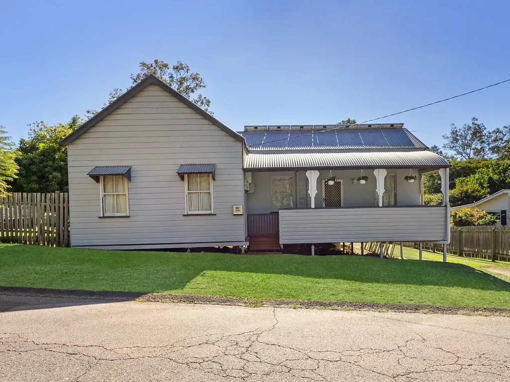 24 Mary Street, Blackstone, QLD 4304