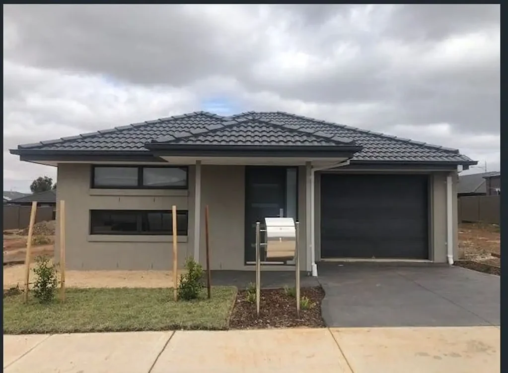 4-Bedroom Family Home For Lease!!!
