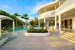 5720 Observation Crescent, Hope Island