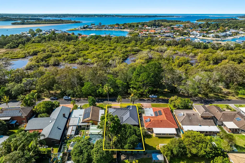 104 Melaleuca Drive, Yamba, NSW 2464