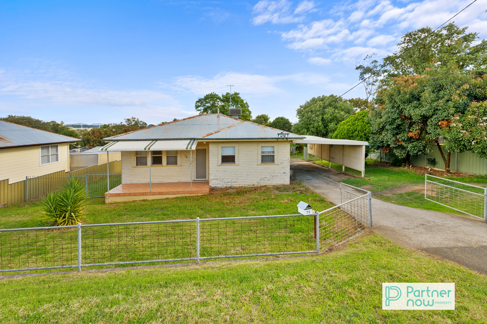 75 PEEL ST, NORTH TAMWORTH NSW 2340, 0 habitaciones, 0 baños, House