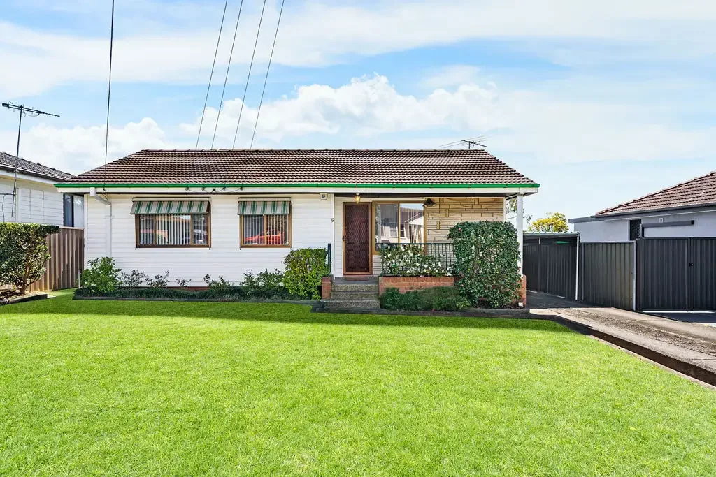5 Ida Avenue, Lurnea, NSW 2170