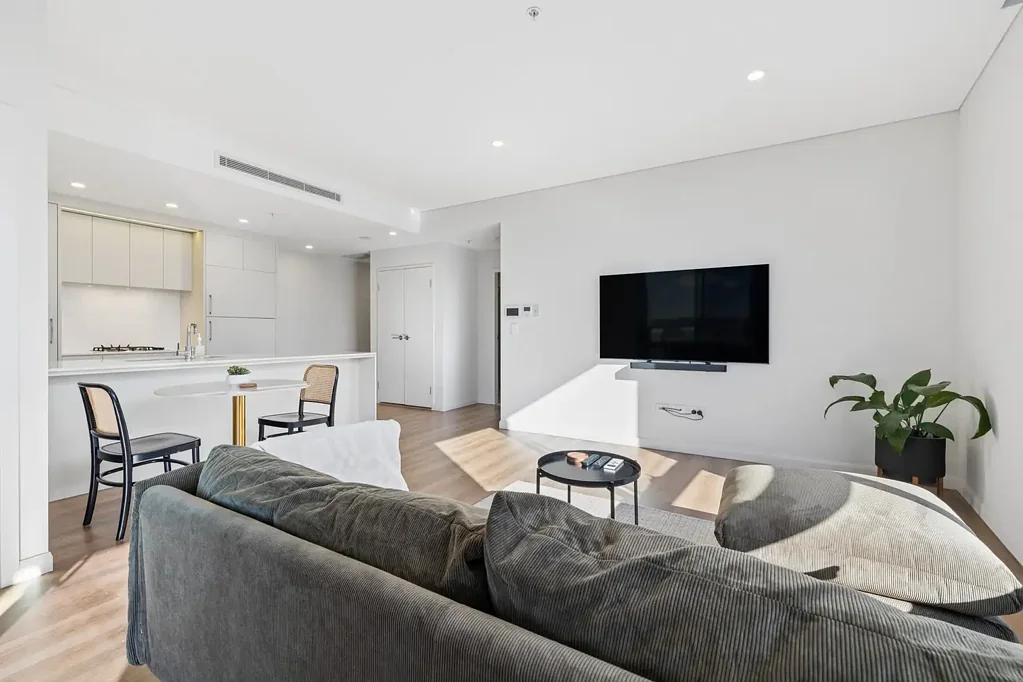 Penrith 2Moenga Navali - Luxury living in Premium Building