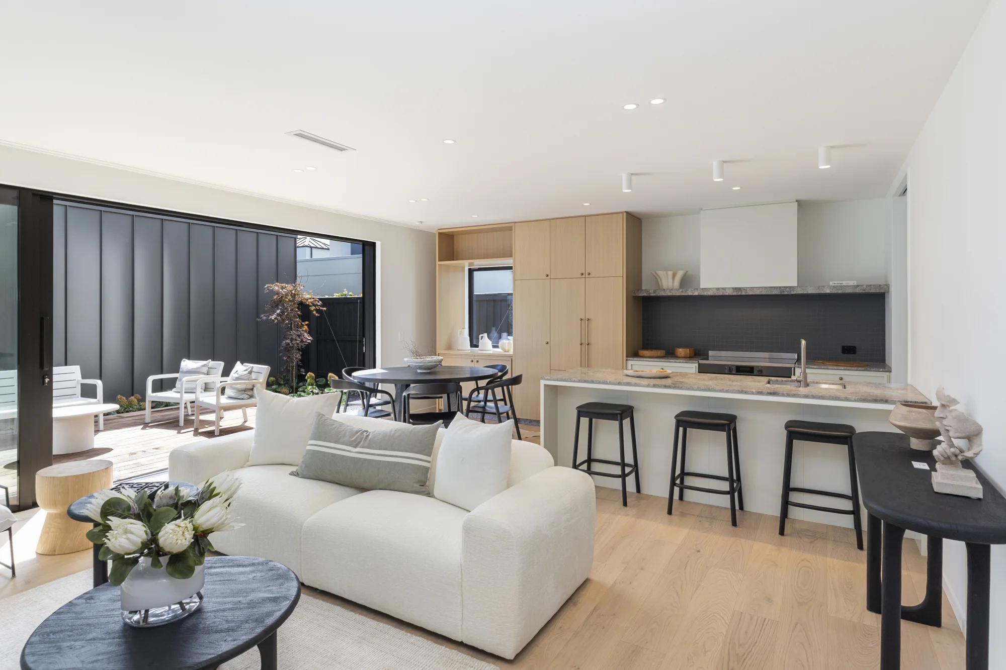 65A Leinster Road, Merivale, Christchurch City, 4 Bedrooms, 3 Bathrooms, Townhouse