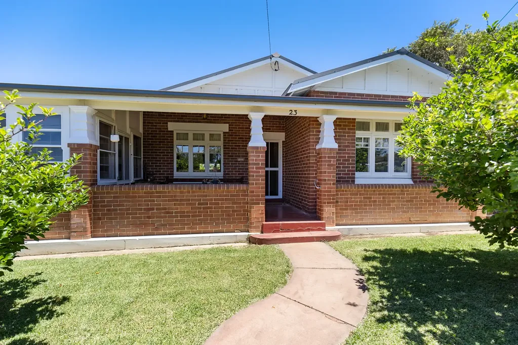 Mudgee 4ਬੈੱਡਰੂਮ Charming Circa 1930 Bungalow with Unique SP3 Tourist Zoning