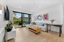 G04/7E Hinaki Street, Point England
