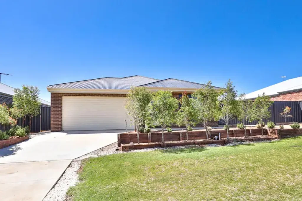 36 Dawn Avenue, Gol Gol, NSW 2738