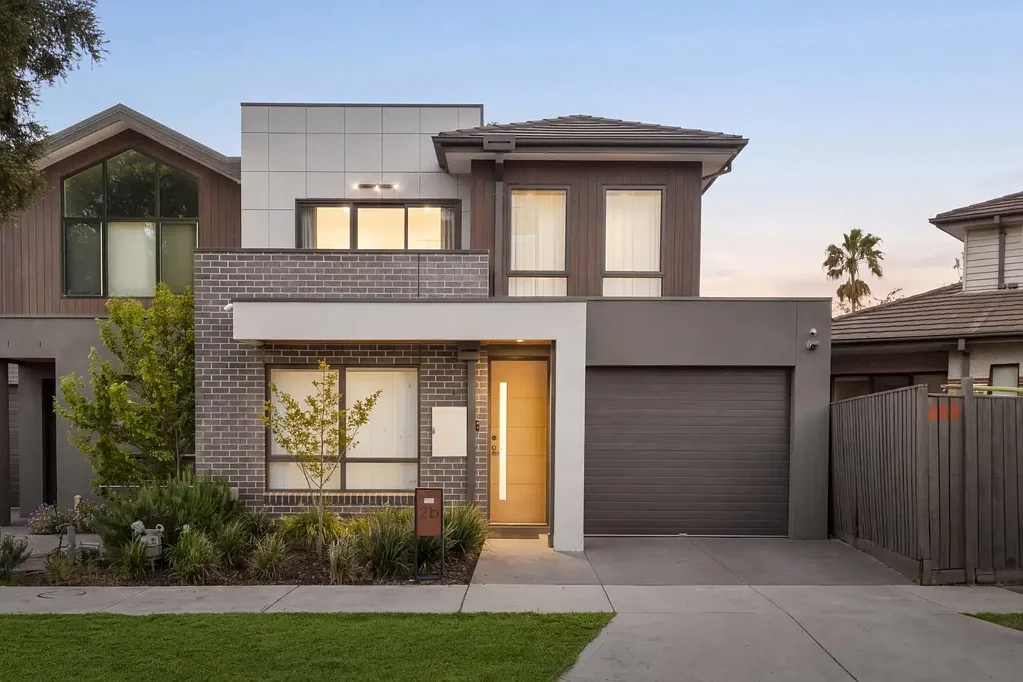 2B Tambo Avenue, Reservoir, VIC 3073