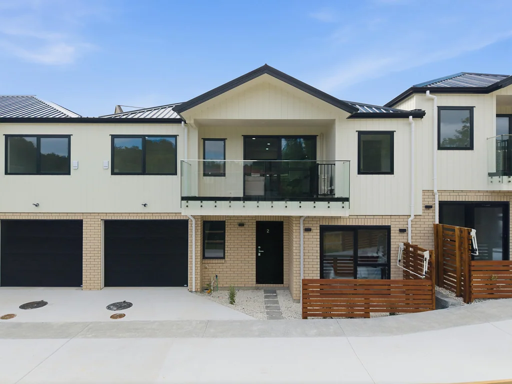 Glendene 3部屋 Contemporary Living with Elevated Style