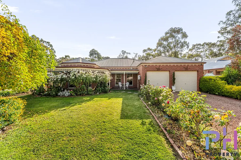 Maiden Gully 4房  SPACIOUS FAMILY LIVING WITH SIDE ACCESS TO LARGE SHED!