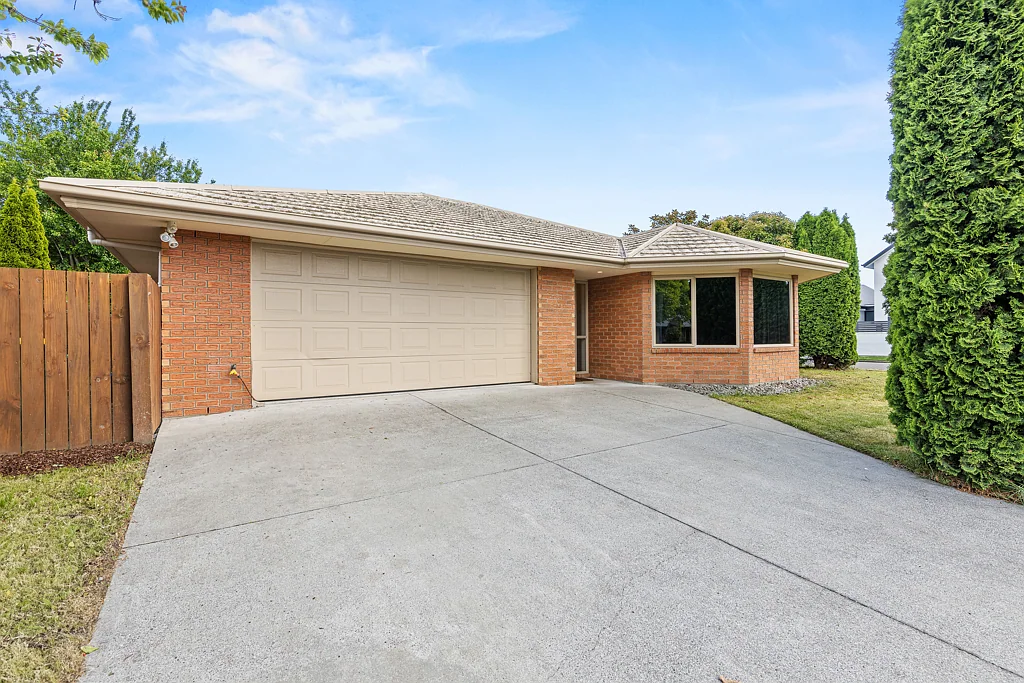1 Henridge Place, Avonhead, Christchurch, Canterbury
