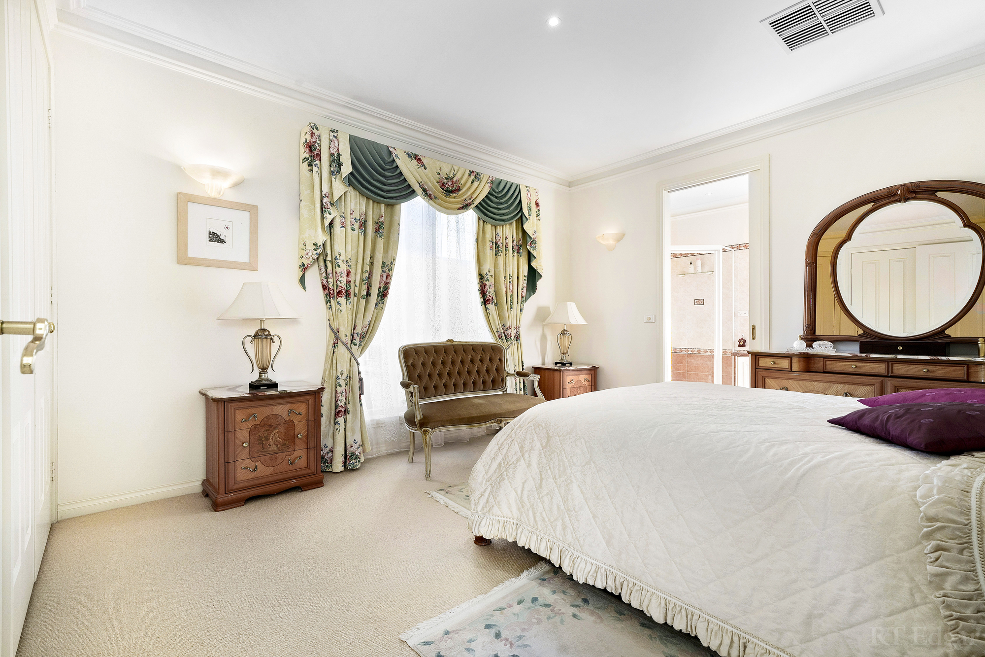 5 TENNYSON CT, TEMPLESTOWE VIC 3106, 0 chambres, 0 salles de bain, Townhouse