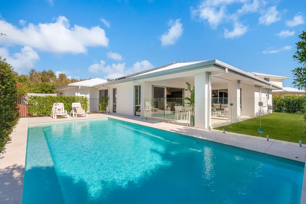 Banksia Beach 5ਬੈੱਡਰੂਮ Luxury, Lifestyle, and Effortless Living...