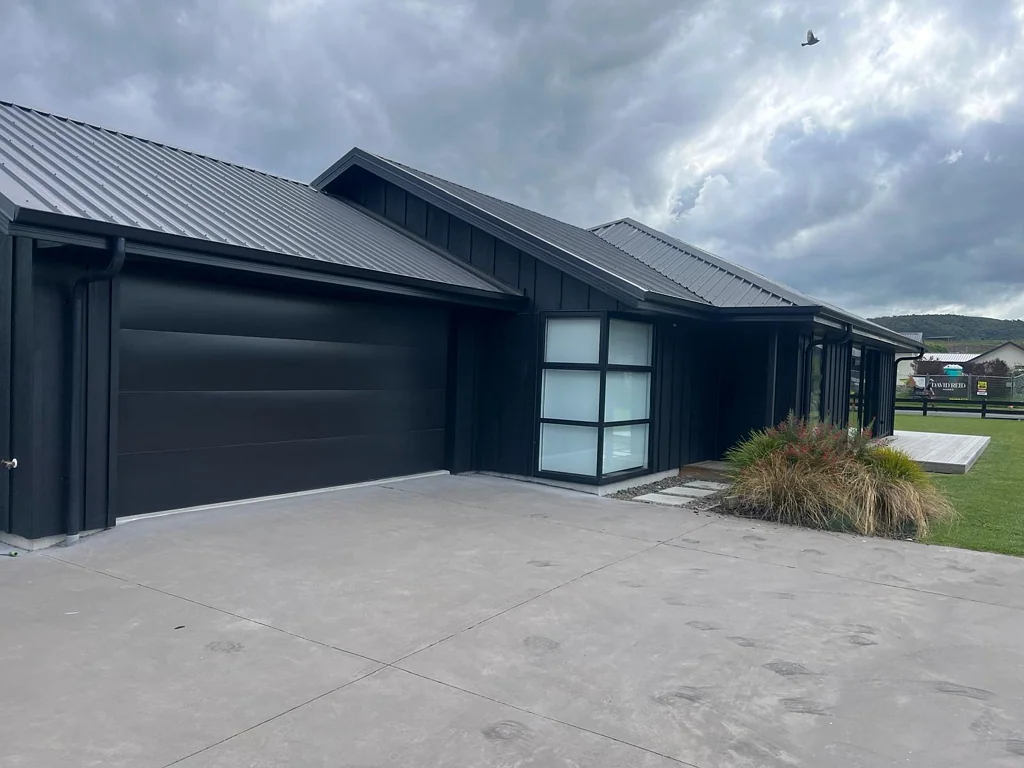 Modern Home in Kinloch