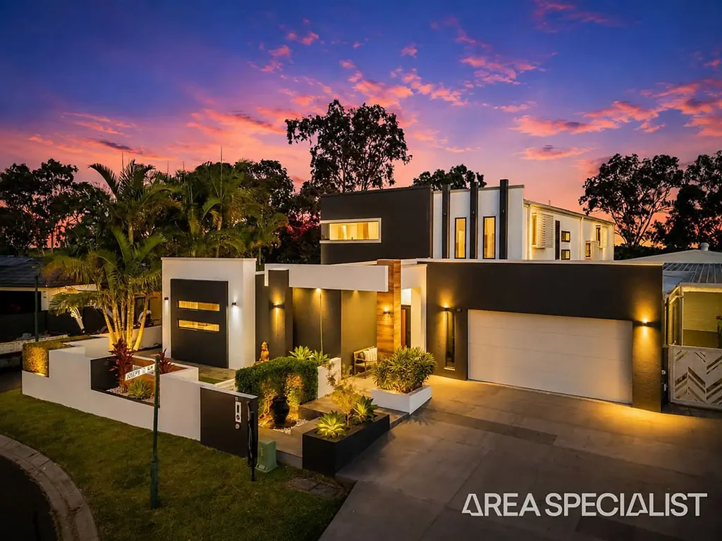 Glenella 6બેડરૂમ Architectural Luxury. Resort Living. Unrivalled Space.