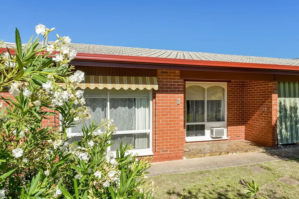 Morphett Vale 2Habitaciones Nest or Invest!