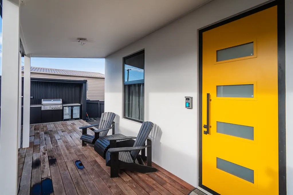 Waimataitai 4房  Elevated living with ocean views
