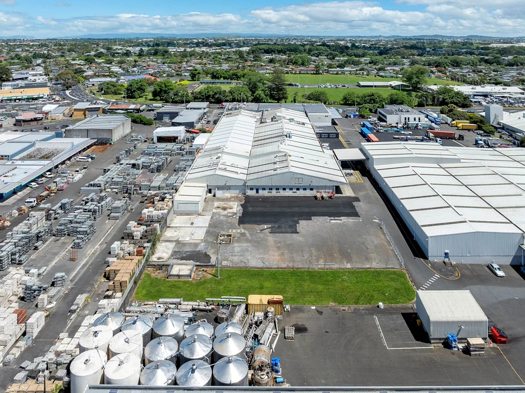 East Tamaki COST-EFFECTIVE WAREHOUSING WITH YARD