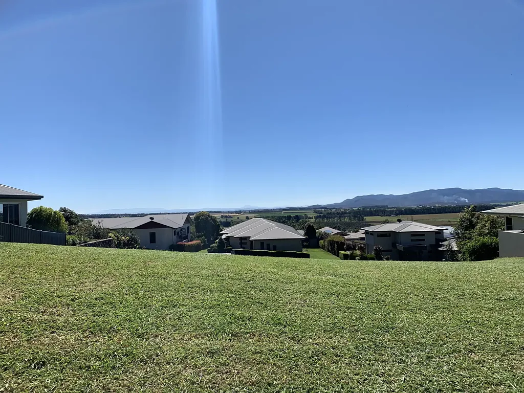 15 Moses Circuit, Atherton, QLD 4883
