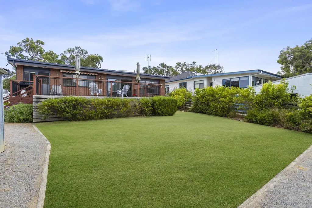 Anglesea 3房  Renovated Brick Home with Sunny Aspect