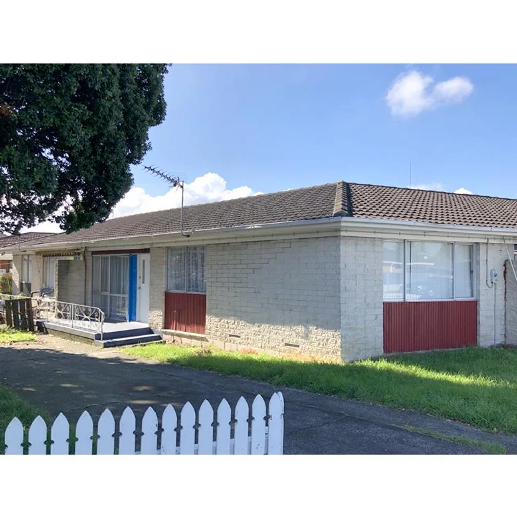 2 Bedroom Unit at Very Convenient Location
