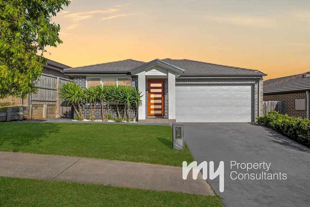 38 Higgins Avenue, Elderslie, NSW 2570