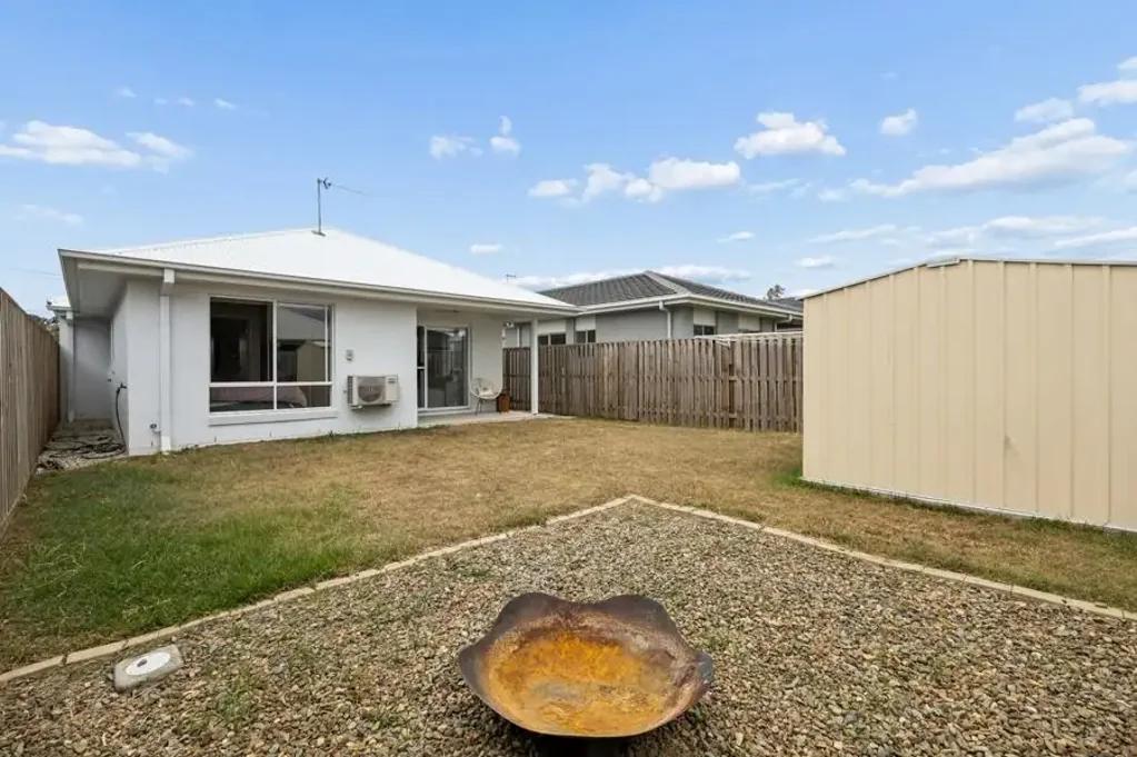 Burpengary East 3房 在便利的 Burpengary East 享受轻松生活 Modern, Stylish & Priced to Meet the Market!