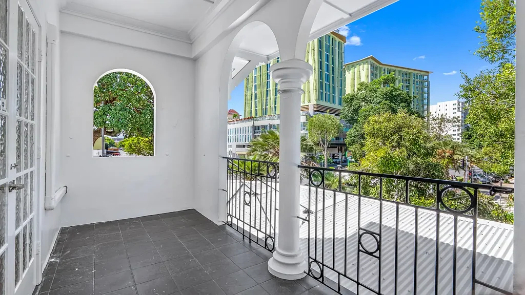 131 Lake Street, Cairns City, QLD 4870