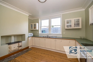 Address Withheld, Mudgee, NSW 2850, 4 chambres, 2 salles de bain, House