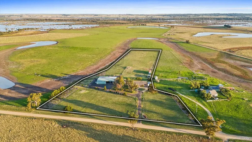 The Heart 4ਬੈੱਡਰੂਮ Spacious Family Lifestyle Property with Outstanding Shedding and Rural Appeal