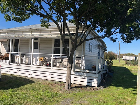 Relax in Rangiriri