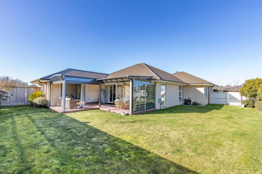 Rangiora 3ਬੈੱਡਰੂਮ * UNDER OFFER * A Good Win on Goodwin!