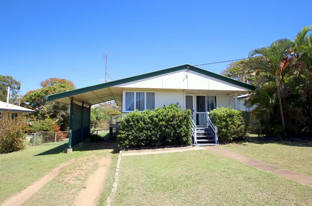A CHARMING HOME EAGERLY WAITING FOR A NEW FAMILY