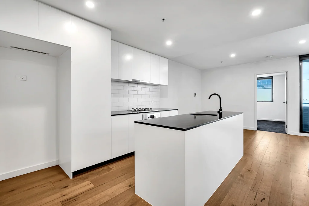 111/82 Bulla Road, Strathmore, VIC 3041