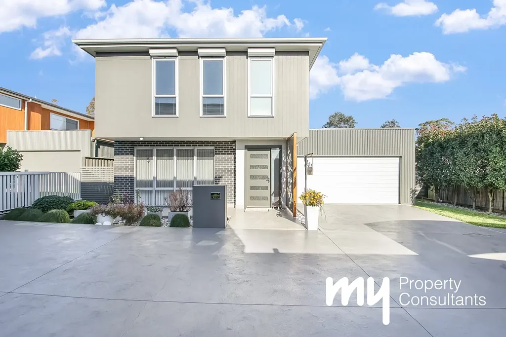12 Curlewis Street, Gledswood Hills, NSW 2557