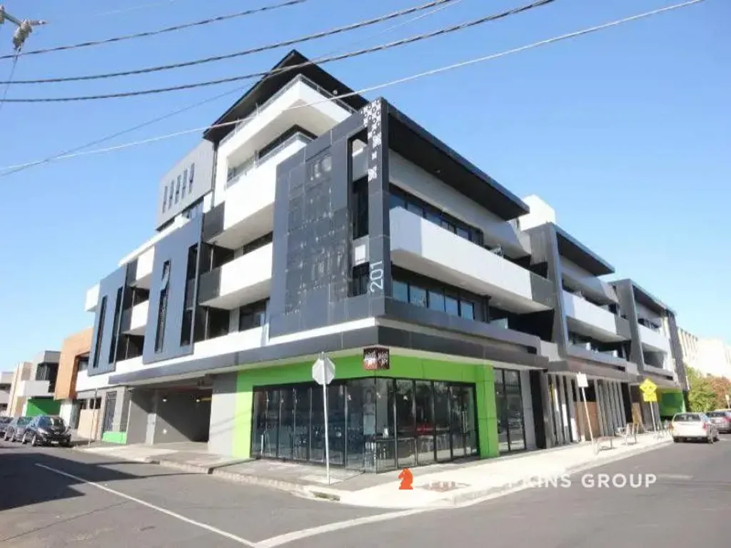 Light & bright two bedroom apartment..