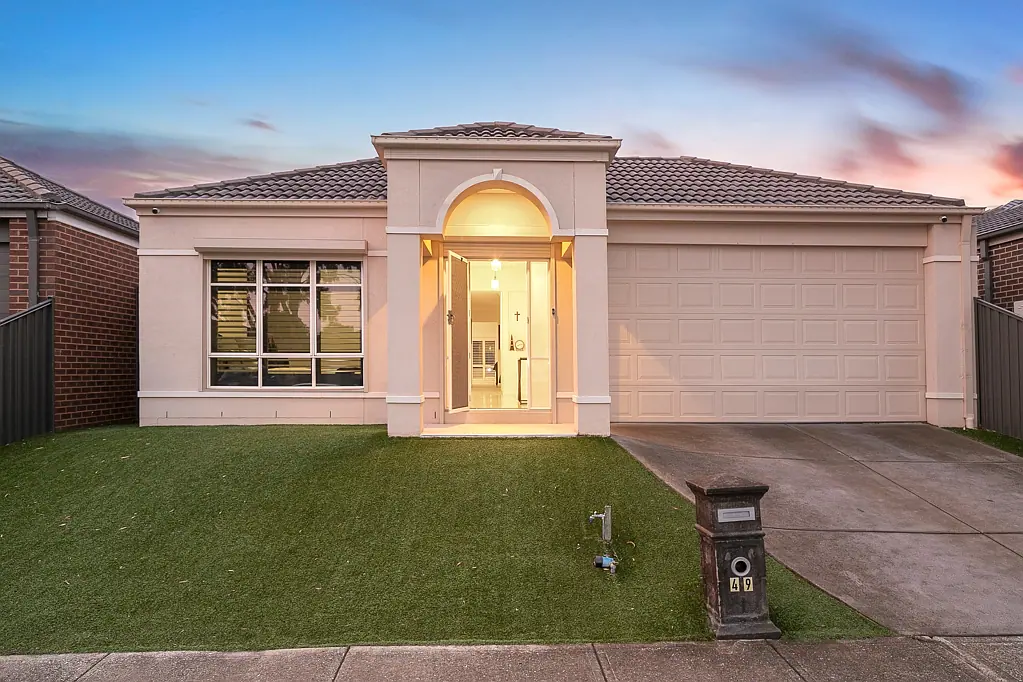49 Pioneer Drive, Deer Park, VIC 3023