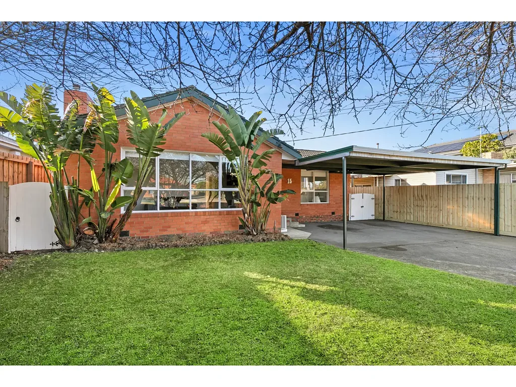15 Oxford Street, Whittington, VIC 3219