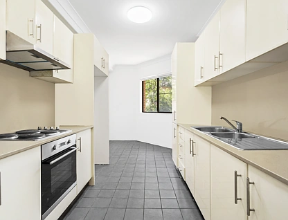 3/6-10 Railway Parade, Westmead, Parramatta (Northwest suburbs), 3 chambres, 1 salles de bain, Apartment