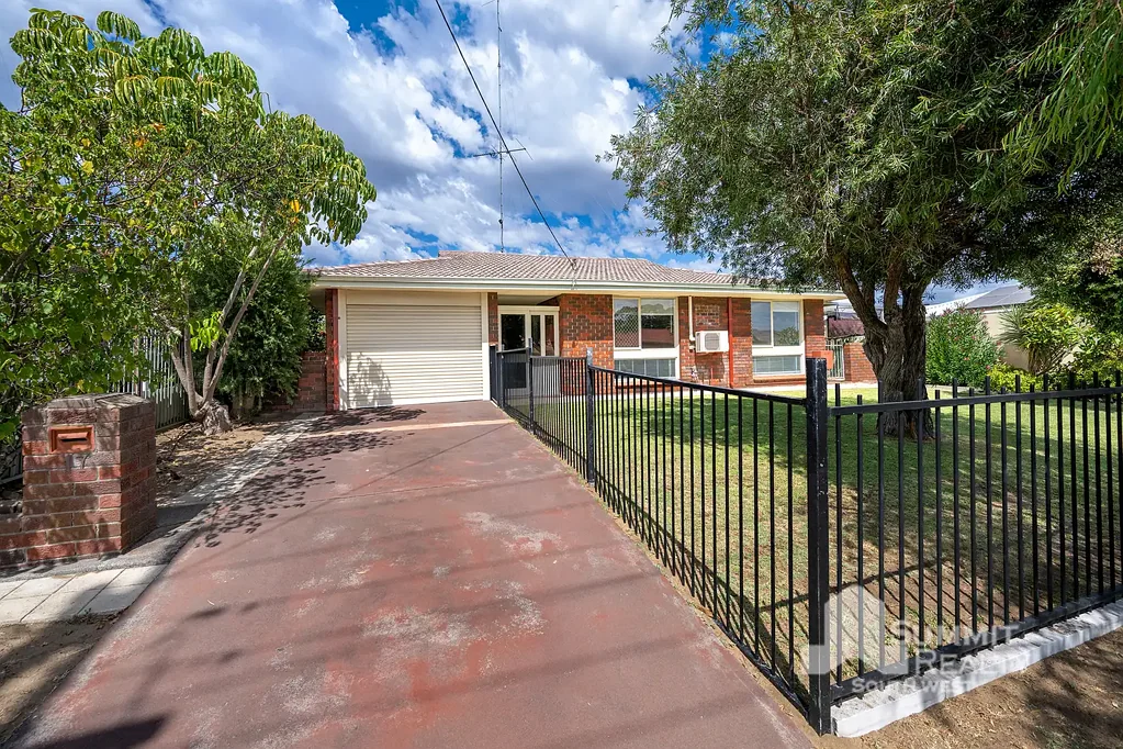 17 Bunning Boulevard, East Bunbury, WA 6230