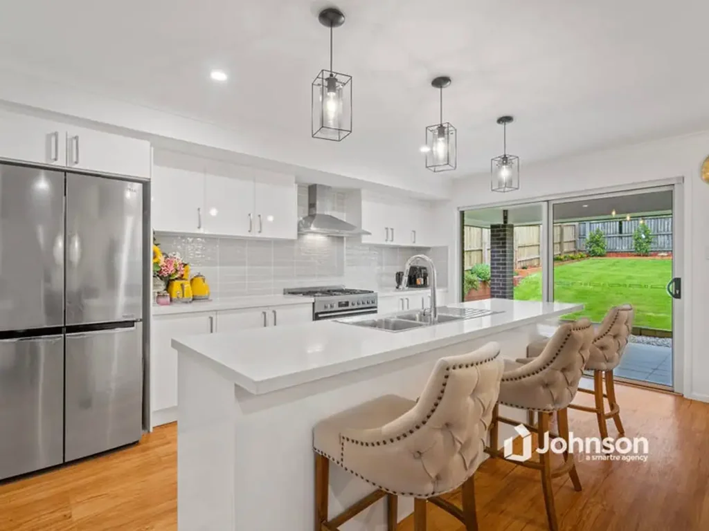 Wynnum 4 Bedroom THE AVENUES BEST!  WHERE THOUGHTFUL DESIGN MEETS LOCATION!!
