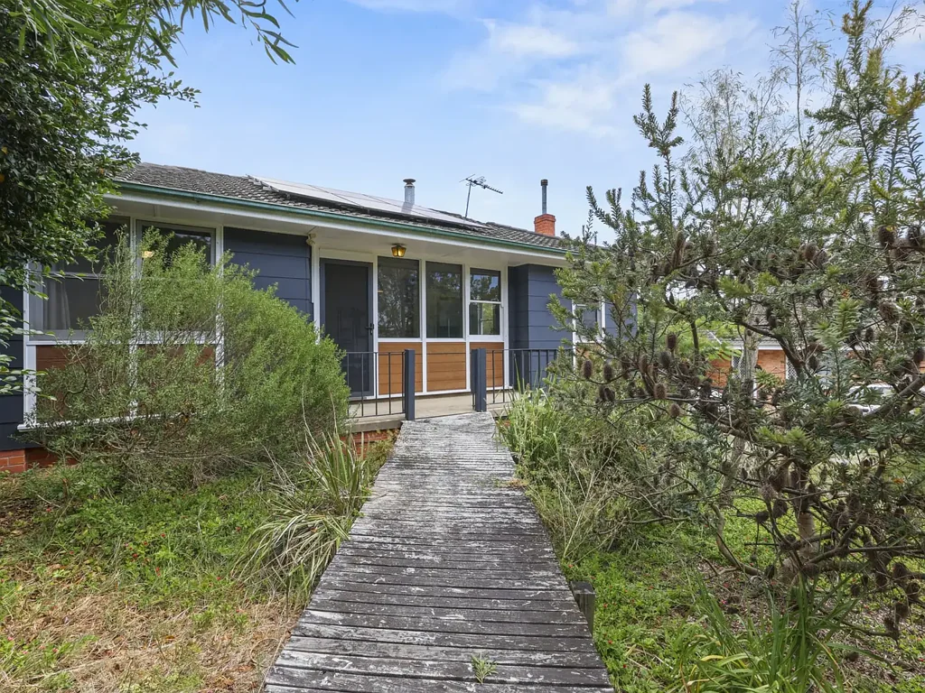 17 Dandar Road, Bega, NSW 2550